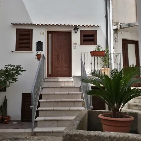 Vico Roma * Матино
